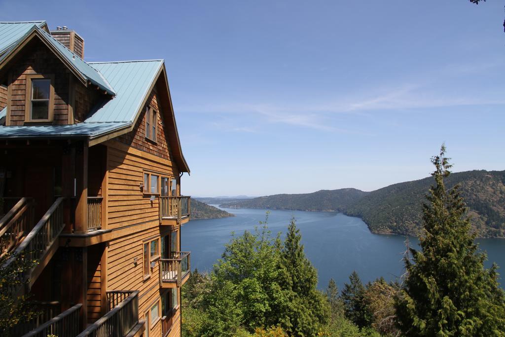 Malahat Moon Water Lodge מראה חיצוני תמונה