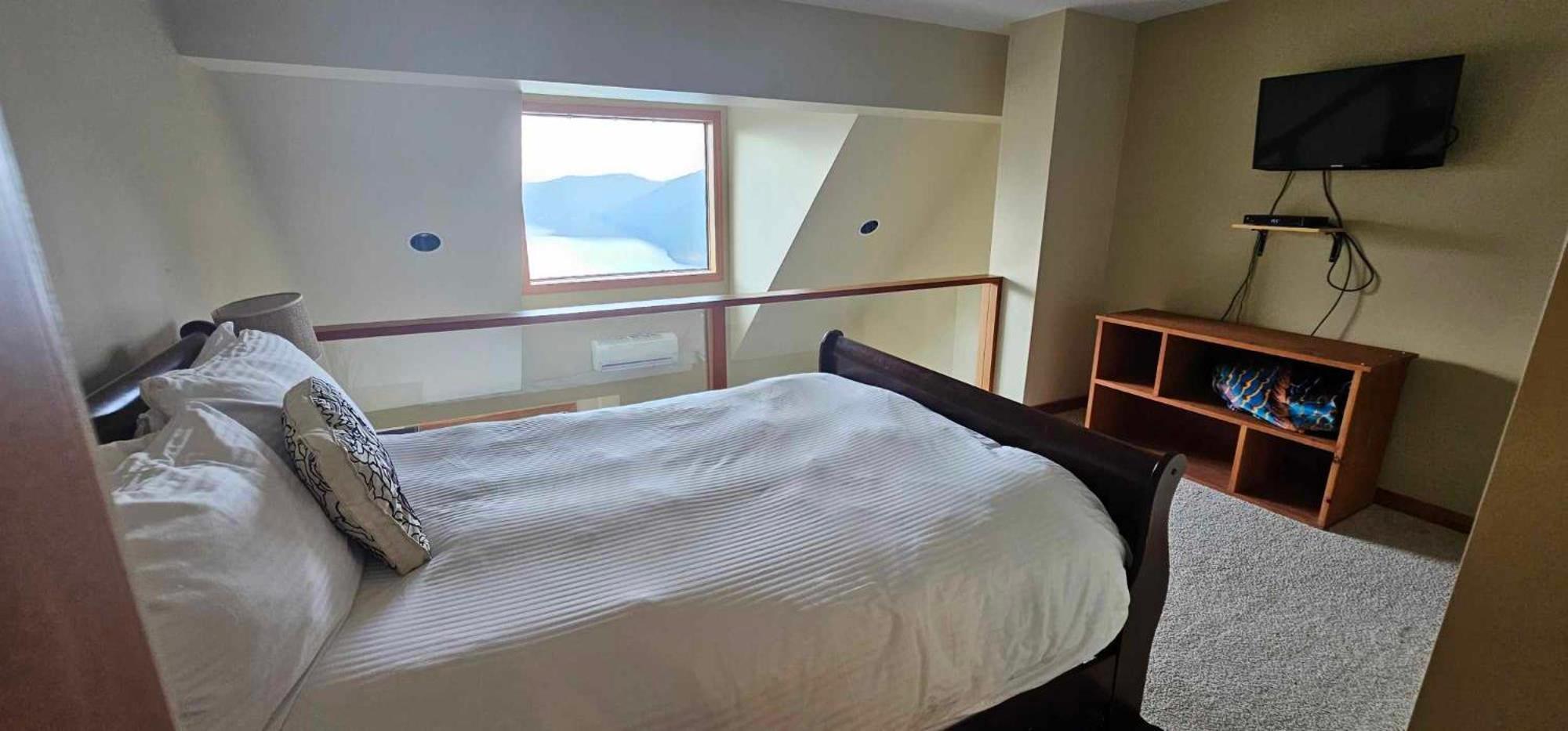 Malahat Moon Water Lodge מראה חיצוני תמונה