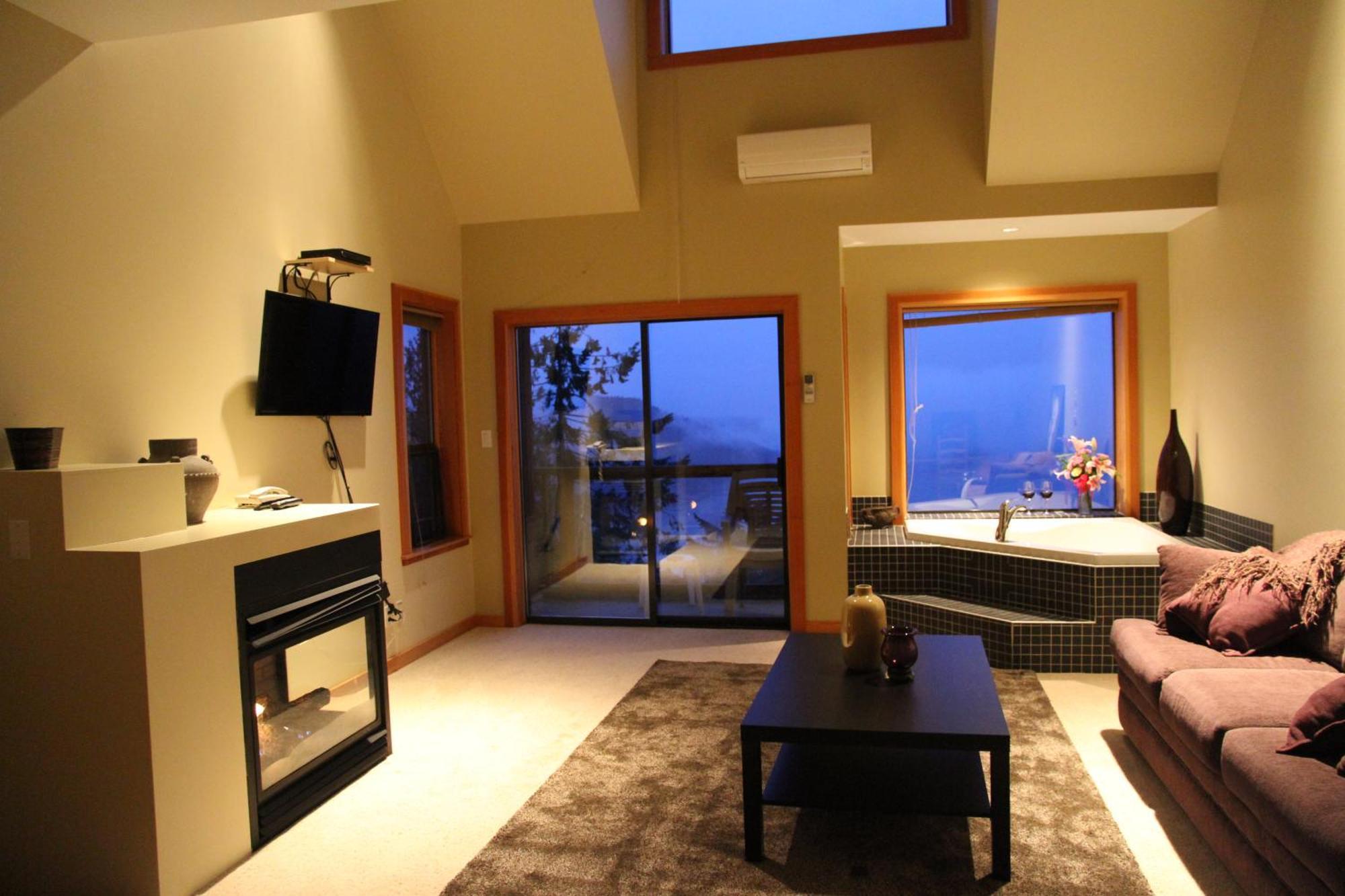 Malahat Moon Water Lodge חדר תמונה